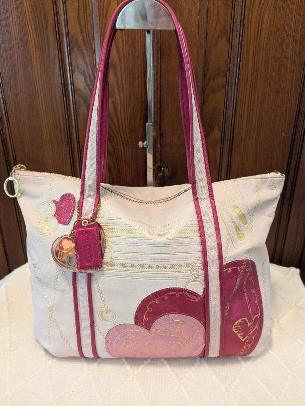 COACH VALENTINE’S DAY TOTE 14551 LEATHER, HEARTS, PINK SHIMMER